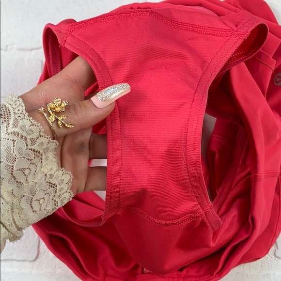 🍋Lululemon Speed Short! - Picture 6 of 8